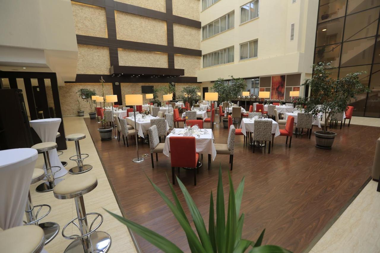 Cassiopeia Hotel Адис Абеба Екстериор снимка