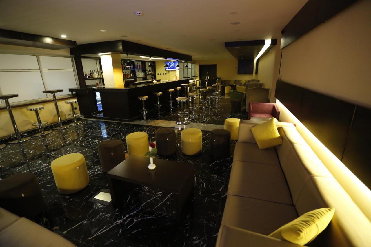 Cassiopeia Hotel Адис Абеба Екстериор снимка