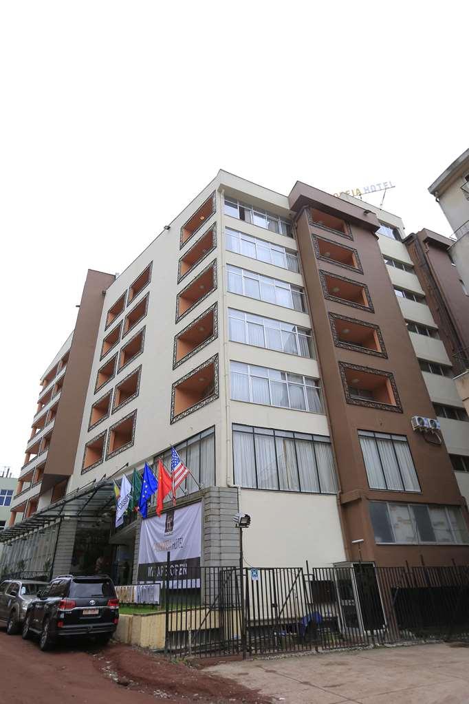 Cassiopeia Hotel Адис Абеба Екстериор снимка