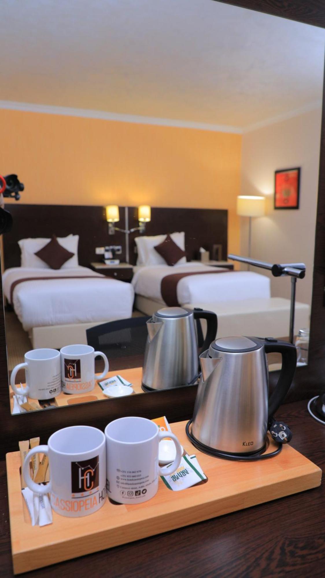 Cassiopeia Hotel Адис Абеба Екстериор снимка